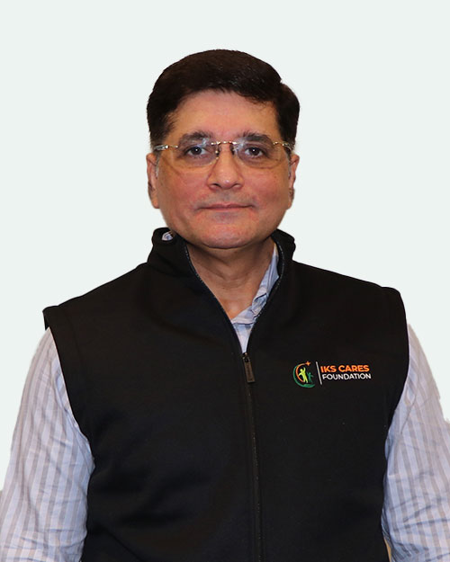 Dr Mitul Thakker