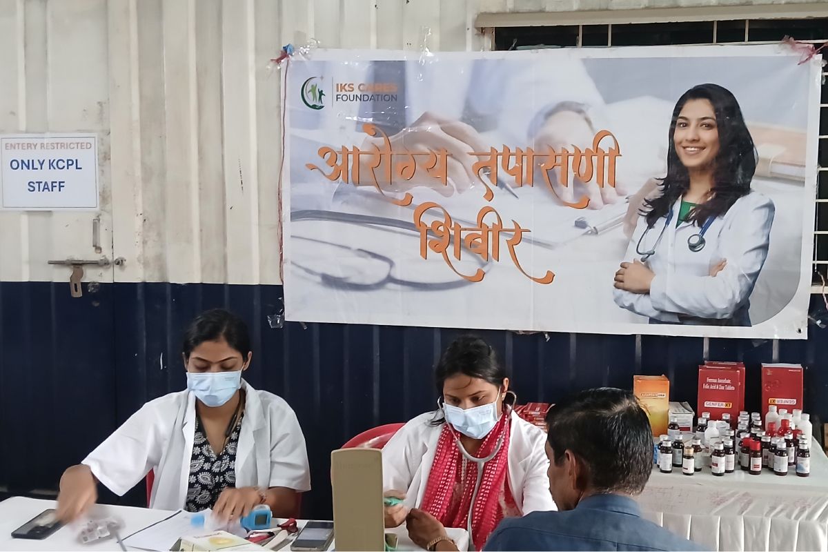 Community Camp at Rustomjee Constuction Site in Thane in Association Mumbai Mobile Cretche