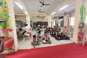 Anemia Detection Camp at Shah Chandulal Sarupachand Vidyalay Kinvhali in Association with Helo Health